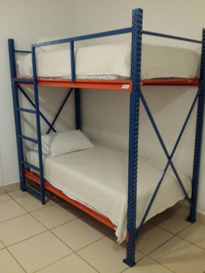 Hostal Aqui Me Quedo San Pedro Sula Bagian luar foto
